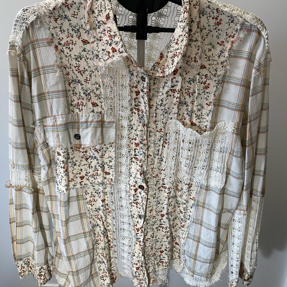 POL Boho Patchwork Button-Up Shirt – Size Medium - image 11